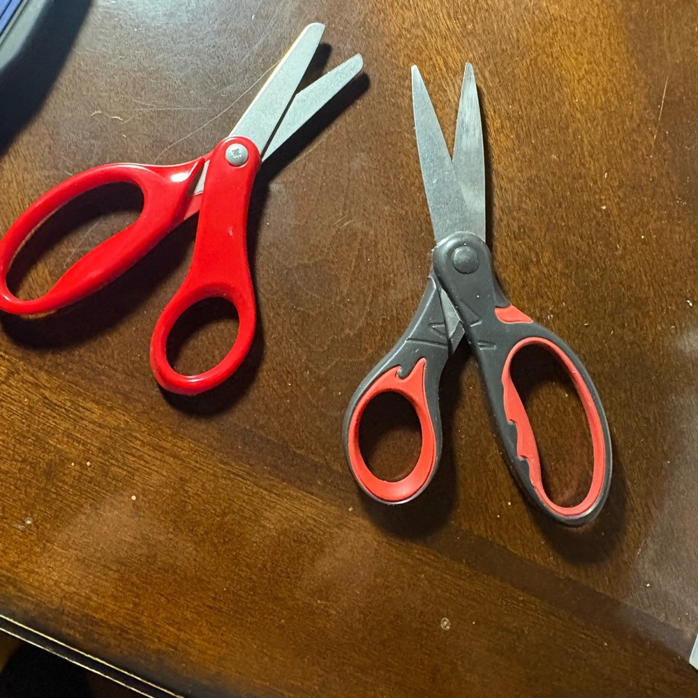 Red and Black Scissors Set